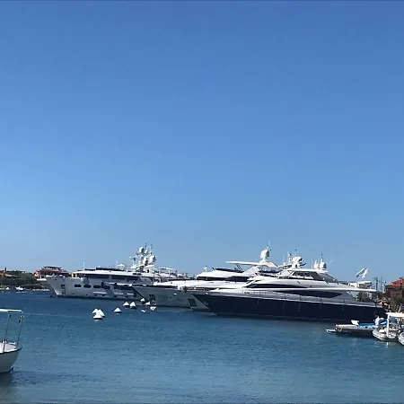 Porto Cervo. Centro, In Con Piscina * Porto Cervo